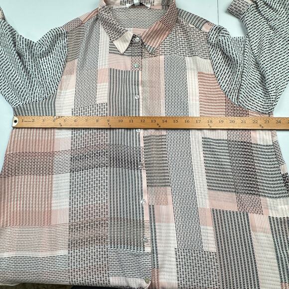 Rose And Olive Top Womens 1X Pink Geo Patchwork 3/4 Sleeve Button Front Career - Picture 9 of 12